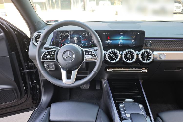 Used Mercedes-Benz GLB 2021 GLB 200 Fashion Model