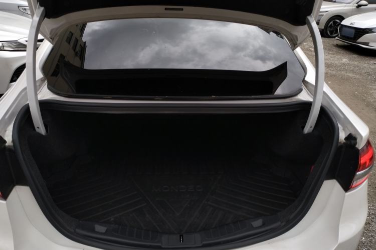 Used Ford Mondeo 2017 EcoBoost 180 Ultimate Model
