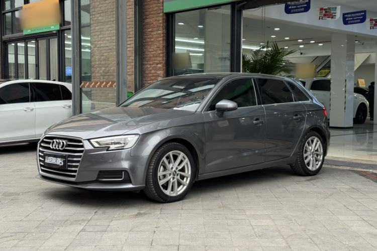 Used Audi A3 2020 Restyled Sportback 35 TFSI Entry-Level China VI Emission Standard