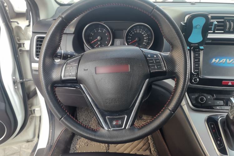 Used Haval H6 2015 Sport Edition 1.5T Automatic Two-Wheel Drive Luxury Model
