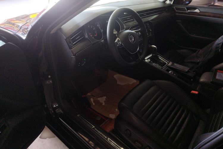 Used Volkswagen Magotan 2019 330TSI DSG Leading Model China VI Standard