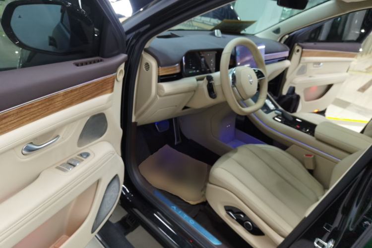 Used Hima AITO M7 2024 1.5T Rear-Drive Plus Version 5 Seats
