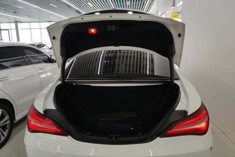 Used Mercedes-Benz CLA 2018 CLA 220 4MATIC
