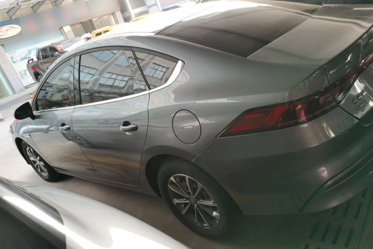 Used BYD Qin PLUS 2024 HONOR Edition DM-i 55KM Leading Model
