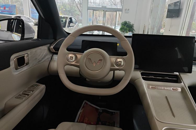 Used Wuling Xingguang S 2024 130 km Flagship Version
