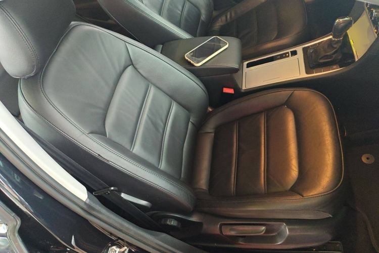 Used Volkswagen Passat 2014 1.8TSI DSG Prestige Edition