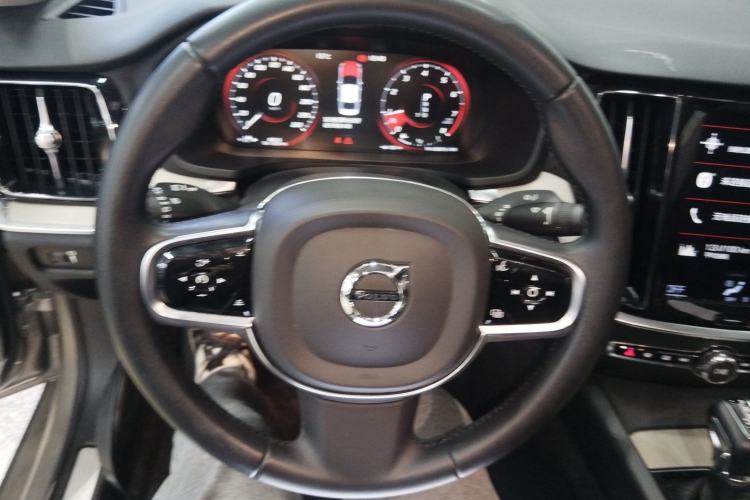 Used Volvo S60 2021 T4 Zhiyuan Luxury Edition