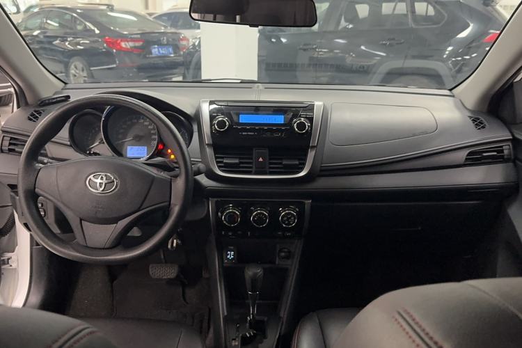 Used Toyota YARiS L 2019 1.5E CVT Dynamic Edition China VI compliant
