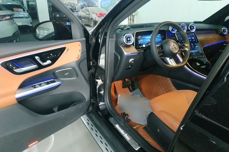 Used Mercedes-Benz GLC 2023 GLC 300 L 4MATIC Dynamic 7-Seater