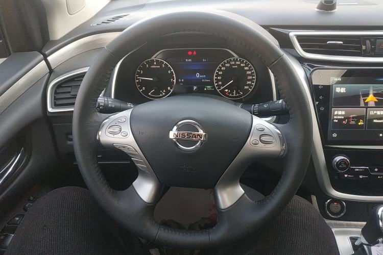 Used Nissan Murano 2019 2.5L XL Two-Wheel Drive Smart Connect Luxury Edition China VI Standard