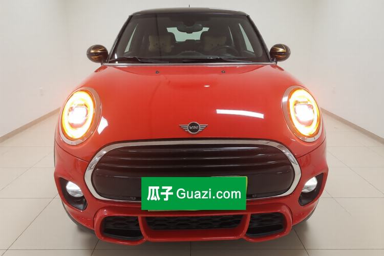 Used MINI MINI 2018 1.5T COOPER Racing Driver