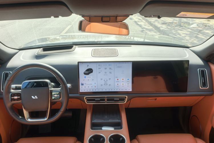 Used Li Auto L8 2024 Ultra Model
