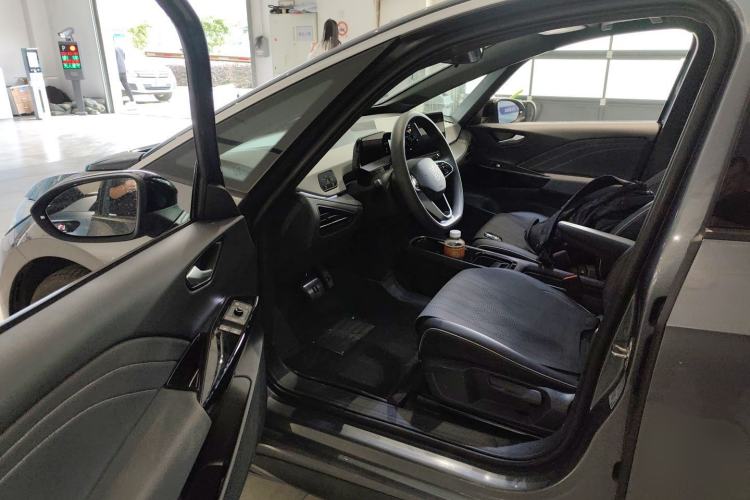 Used Volkswagen ID.3 2024 Pure & Smart Edition
