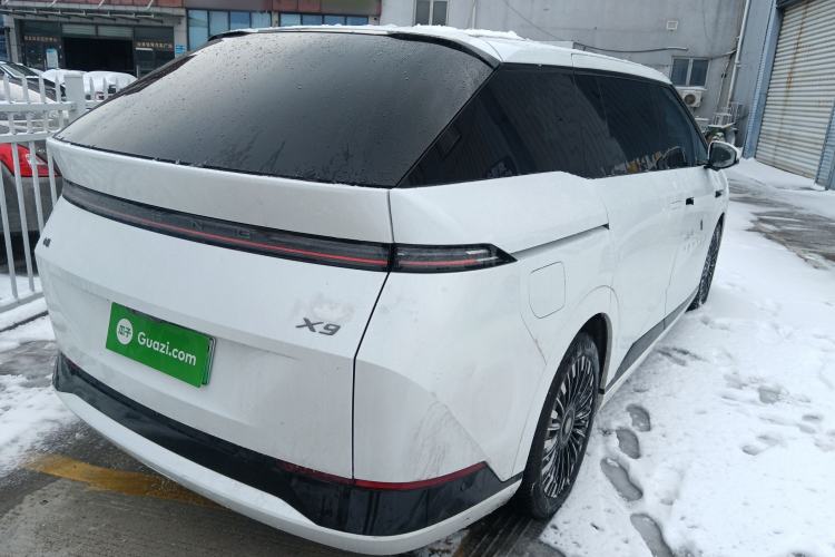 Used XPeng X9 2025 650 Long-Range Max
