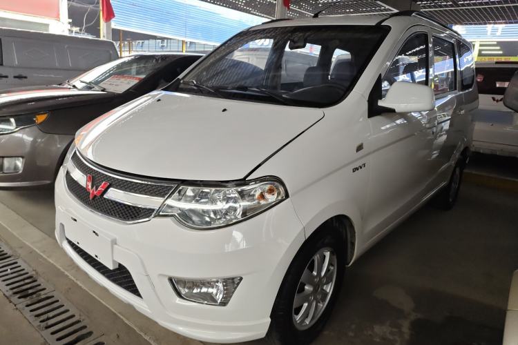 Used Wuling Hongguang 2014 1.5L S Standard Version
