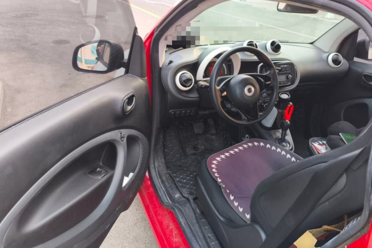 Used  fortwo 2018 1.0L 52kW Hardtop Dynamic Version China V
