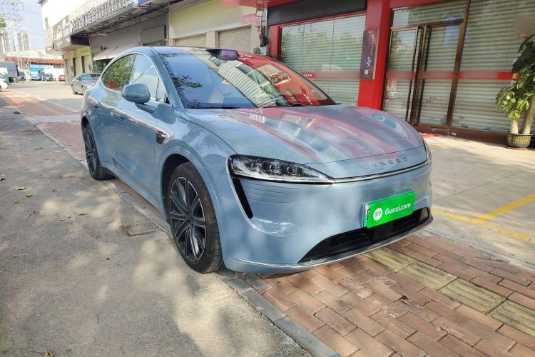 Used Hima Luxeed R7 2024 All-Electric 667 km Max
