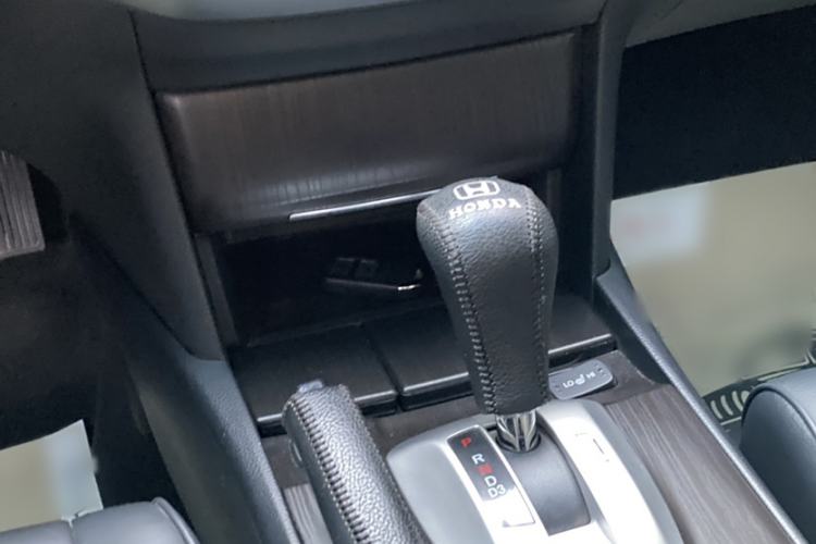 Used Honda Crosstour 2016 2.4L Luxury Edition
