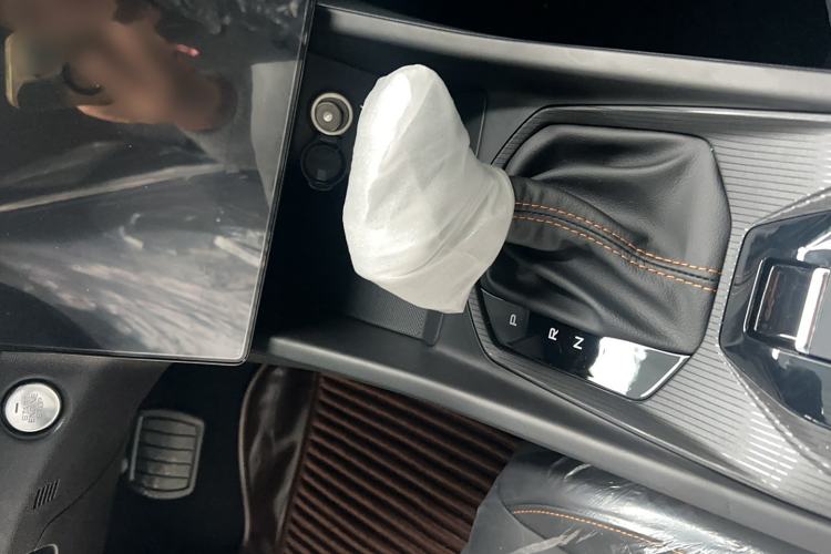 Used Dongfeng Aeolus Yixuan 2025 1.5L Automatic Luxury Version
