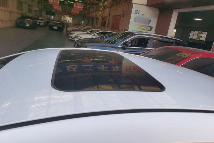 Used Hyundai Elantra 2016 1.6L Automatic ZhiXuan · Flagship Edition
