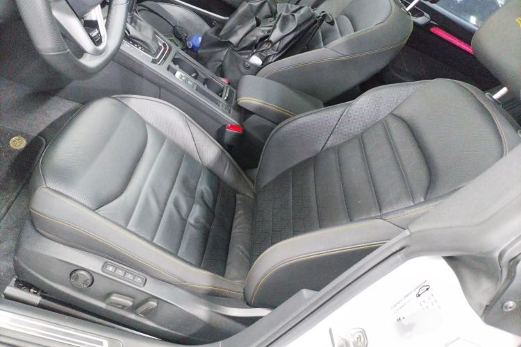 Used Volkswagen FAW-Volkswagen CC 2024 380TSI Striking All-Encompassing Edition
