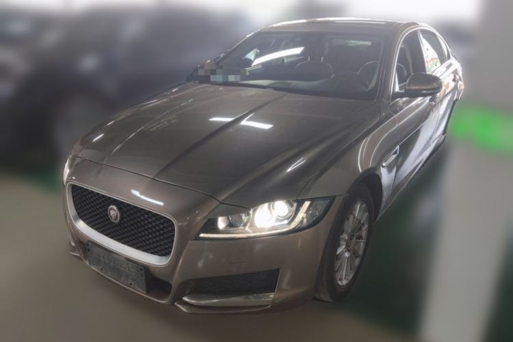 Used Jaguar XF 2016 XF 2.0T Two-Wheel-Drive Luxury Edition