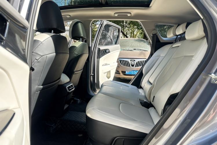 Used Kia Sportage 2023 1.5T Two-Wheel Drive Prestige Edition
