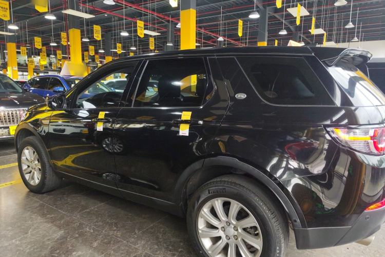 Used Land Rover Discovery Sport 2019 240 PS PURE Edition China VI Standard