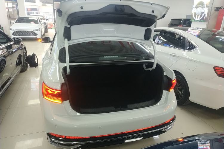 Used Volkswagen Sagitar 2025 300TSI DSG Excellence Edition