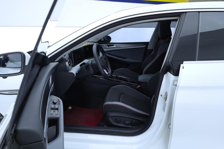 Used Volkswagen Lamando 2024 Lavida L 280TSI DSG Cool & Spicy Edition
