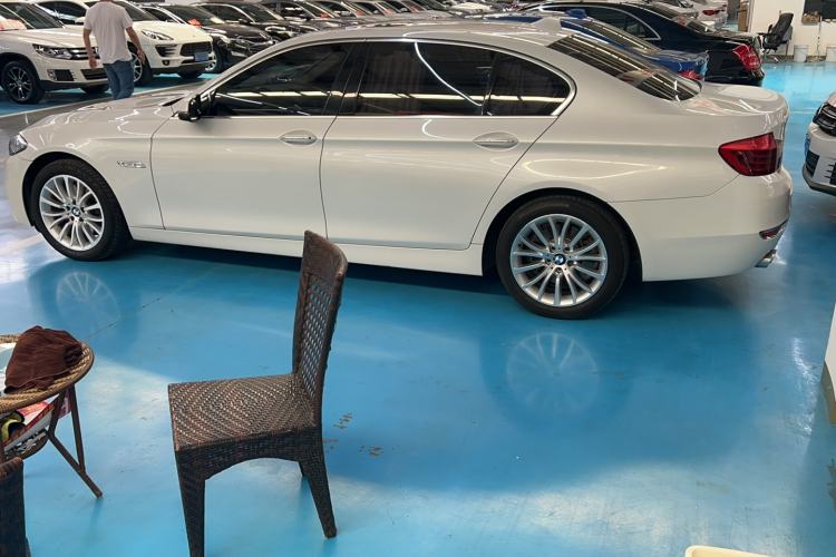 Used BMW 5 Series 2014 525Li Luxury Design Package
