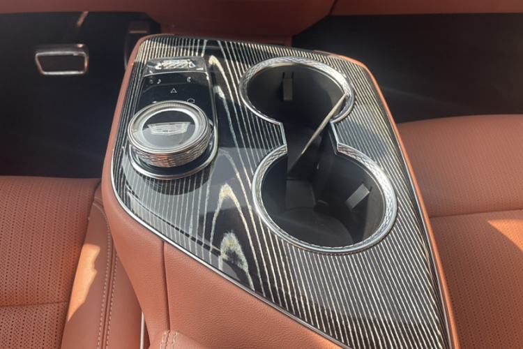 Used Cadillac OPTIQ 2024 Four-Wheel Drive Long-Range Version