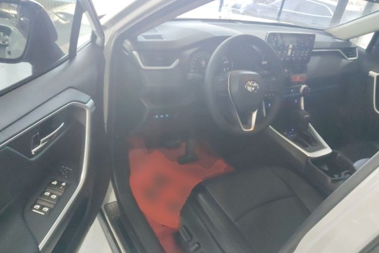 Used Toyota RAV4 2022 2.0L CVT Two-Wheel Drive Fashion Edition
