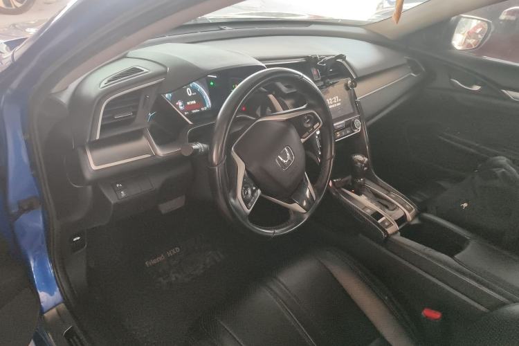 Used Honda Civic 2016 220TURBO CVT Prestige Edition
