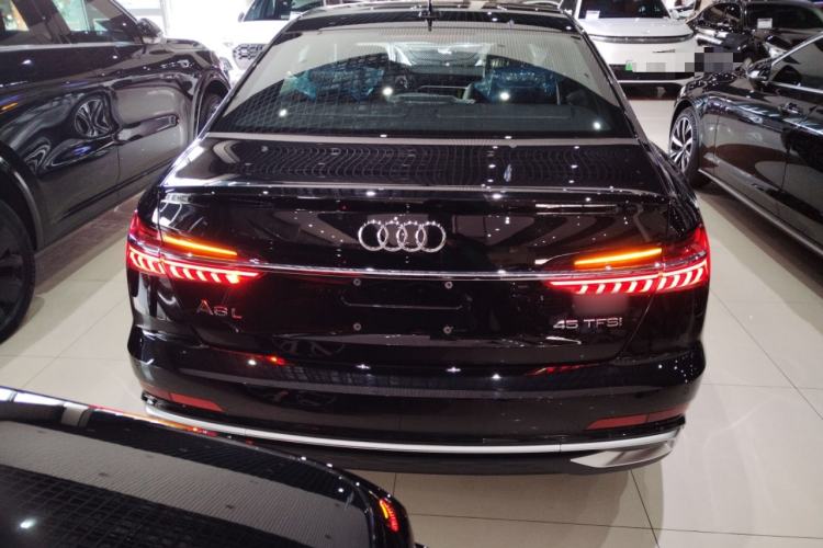 Used Audi A6L 2025 Revised 45 TFSI Prestige Dynamic Edition
