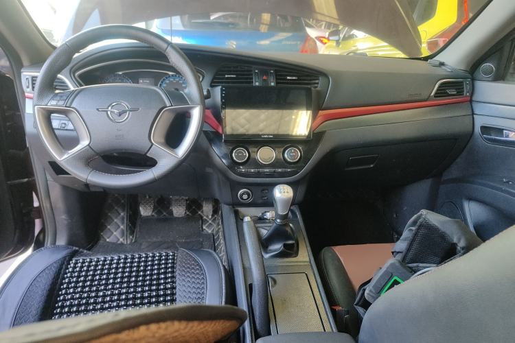 Used Haima M6 2017 1.6L Manual Sport Smart Model
