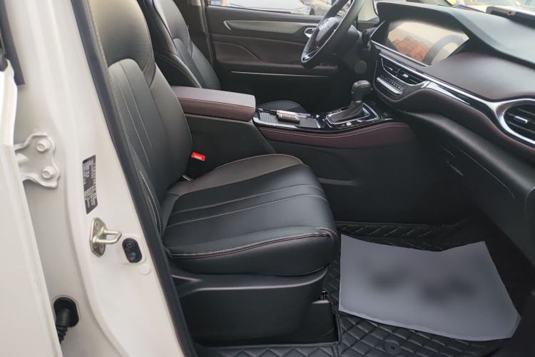 Used GAC Trumpchi M6 2023 PRO 270T DCT Luxury Edition
