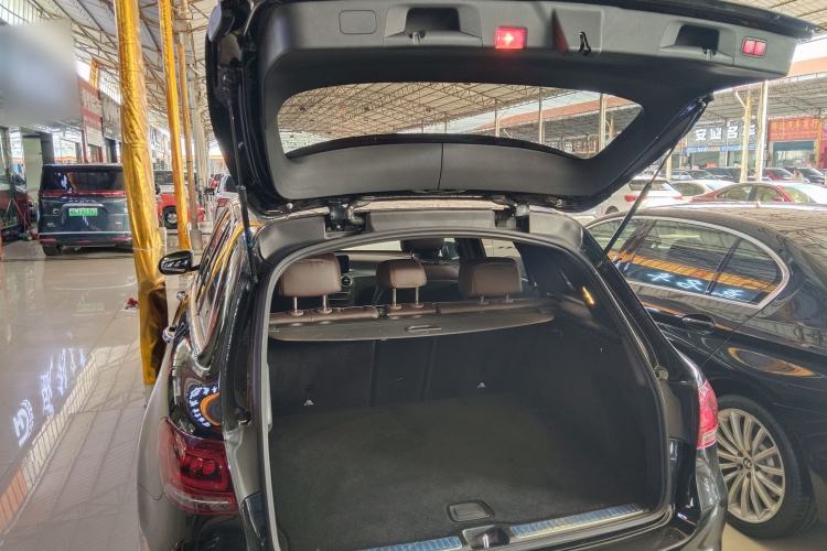 Used Mercedes-Benz GLC 2020 GLC 300 L 4MATIC Dynamic Edition