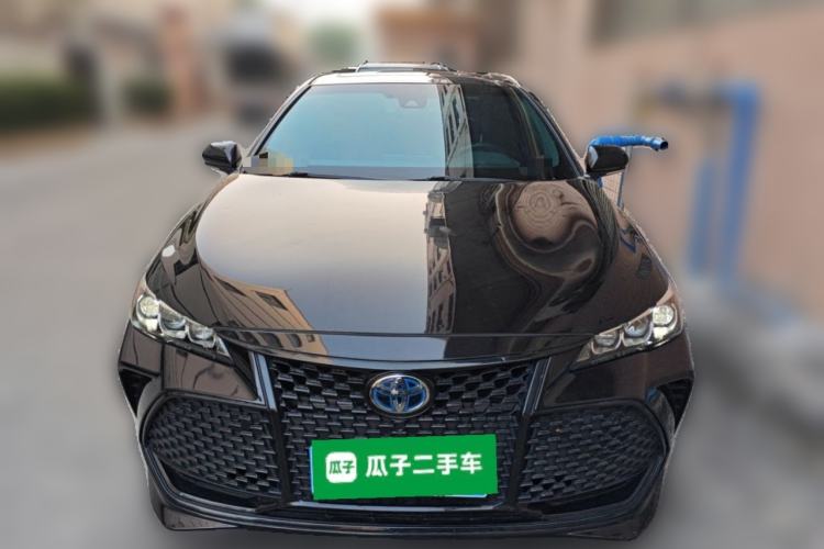 Used Toyota Avalon 2019 Dual-Engine 2.5L Luxury Edition China VI Standard
