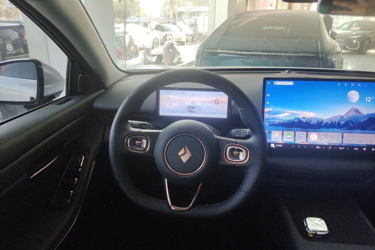 Used Baojun Enjoy 2025 All-Electric 600km Luxury Edition
