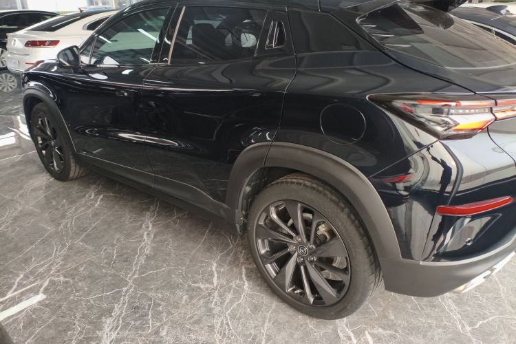 Used Changan UNI-T 2020 1.5T Prestige Version
