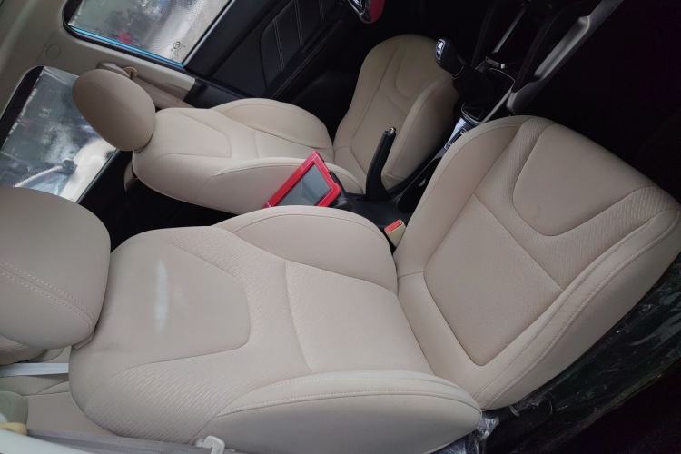 Used  Q35 2016 1.5L Manual Cool Edition