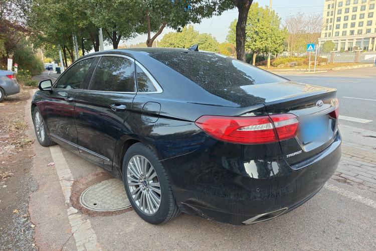 Used Ford Taurus 2017 EcoBoost 245 Luxury Model
