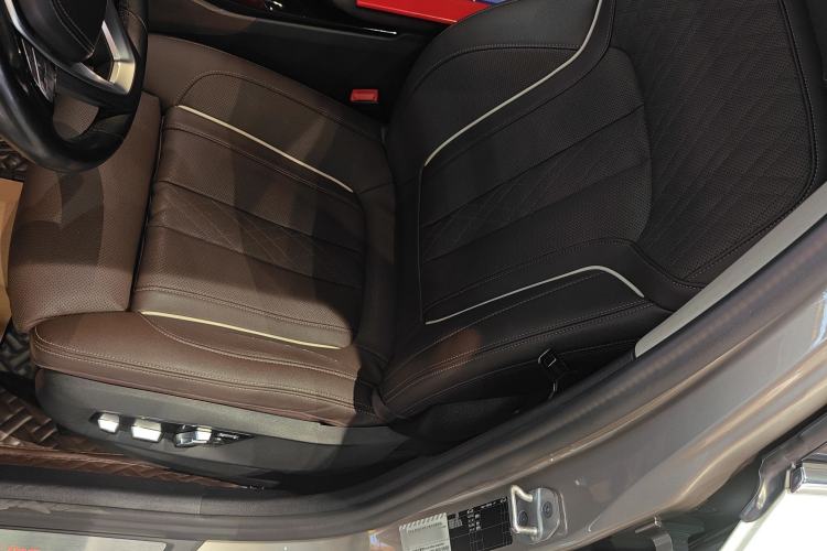 Used BMW 5 Series 2021 530Li Luxury Edition Premium Package
