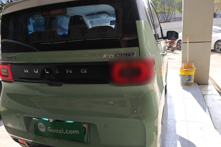 Used Wuling Hongguang MINIEV 2022 Macaron Premium Model – Lithium Ternary Battery
