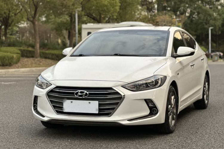 Used Hyundai Elantra 2016 1.4T Dual-Clutch Xuan Dong · Dynamic Version
