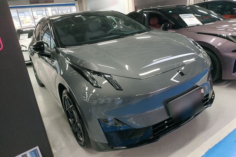 Used Lynk & Co Z20 2025 530 km Range Rear-Wheel Drive Max
