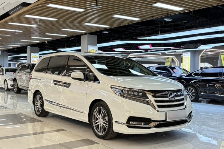 Used Honda Elysion 2019 2.0L Hybrid Luxury Edition
