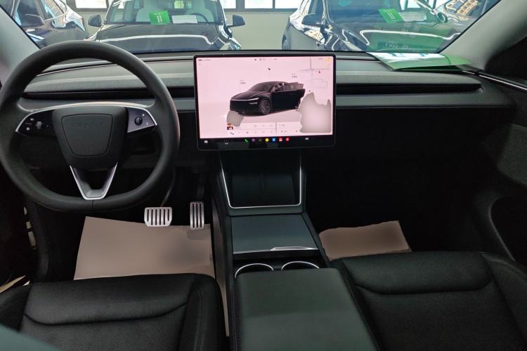 Used Tesla Model Y 2025 Rear-Wheel-Drive Version