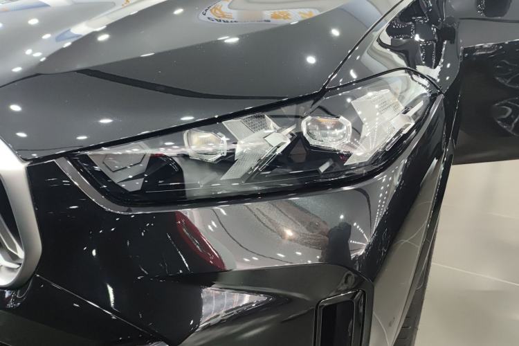 Used BMW X5 2023 xDrive 30Li Luxury M Sport Night Edition Package
